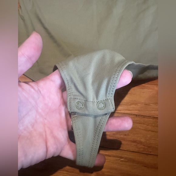 NWOT House Of Harlow‎ 1960 Olive Green Sleeveless Bodysuit XL - Picture 5 of 7